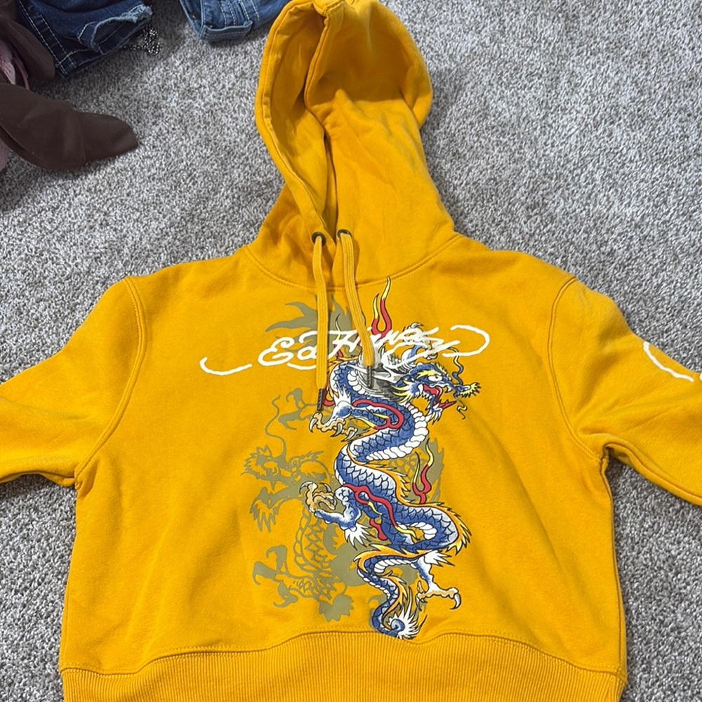 Ed Hardy Yellow Dragon Graphic women’s cropped Sweater